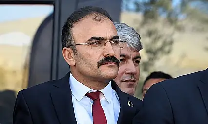 Kızılışık mazbatasını aldı, mesajını verdi!