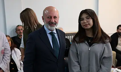 Kocasinan'da 8 yıl sonra duygusal buluşma