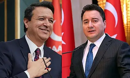 Mahmut Arıkan Ali Babacan'la kol kola