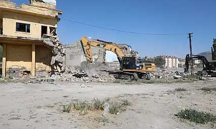 Melikgazi'de 2 bin 523 bina yıkıldı