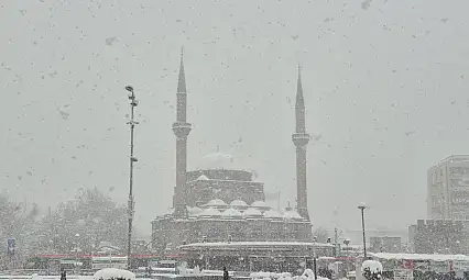 Meteoroloji'den Kayseri'ye kar ve rüzgar uyarısı! Tarih verildi