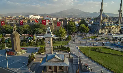 Meteoroloji Kayseri için son tahminini paylaştı! Hava bugün nasıl olacak?
