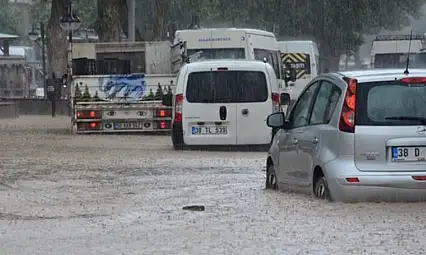 Meteoroloji Kayseri'yi uyardı: Özellikle 2 ilçeye dikkat!