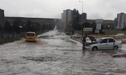Meteoroloji uyardı: Sağanak yağış geliyor
