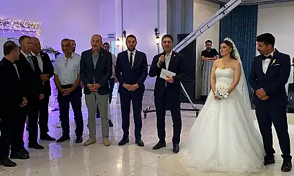 MHP Kayseri bu düğünde buluştu! İsmail Özdemir'de katıldı