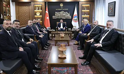 MHP Kayseri'de yeni yönetimin ilk durağı Valilik oldu!