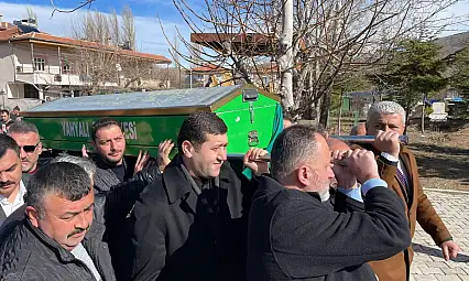 MHP'li Çakır'ın annesi toprağa verildi