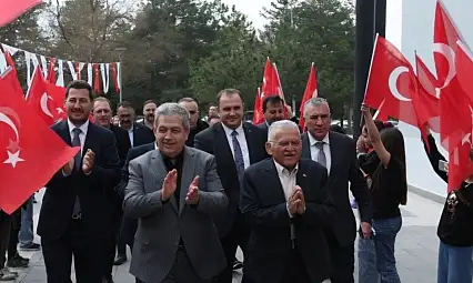 Milletvekili Özsoy Başkan Büyükkılıç'ı tebrik etti