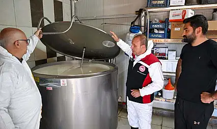 Müdür Saklav işletmeleri yerinde inceledi