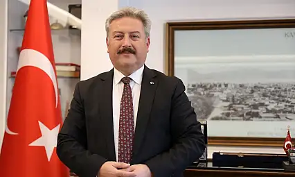 'Öğretmenlik geleceği şekillendiren kutlu bir görev'