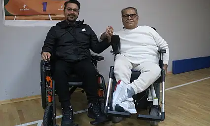 Ortopedik engelli Hakan Arık, boccia ile hayata bağlandı