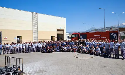OSB'de çalışanlara uygulamalı yangın eğitimi