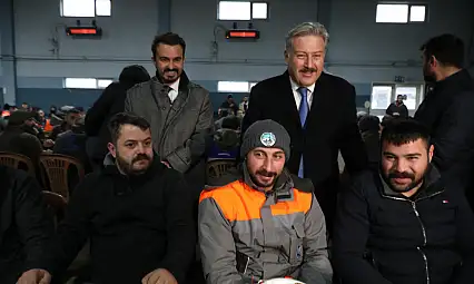 Palancıoğlu sahada emekçilerle buluştu