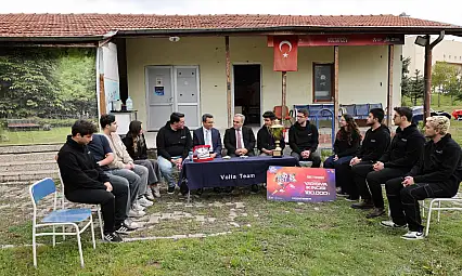 Rektör Altun Volta Team'in atölyesine konuk oldu
