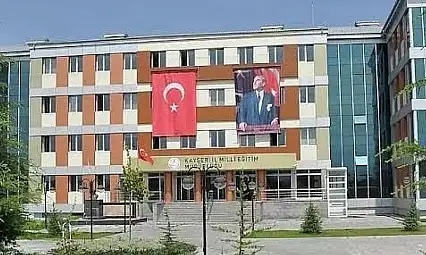 Rotasyon Kayseri'yi pas geçti: 12 il müdürü değişti