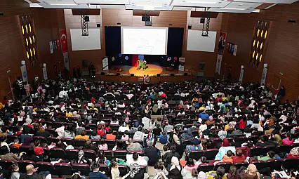 Talas Belediyesi'nden çocuklara karne hediyesi!