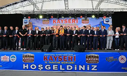 Talas rüzgârı İstanbul'da esti