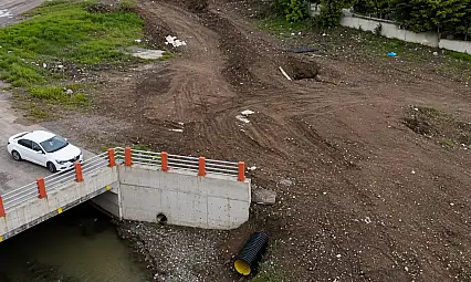 Talas'ta su basan kavşağa KASKİ'den çözüm
