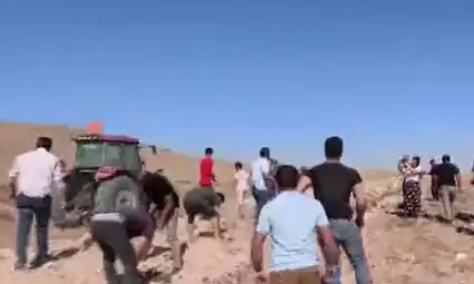 Tarlasındaki suyu belediyeye bağışladı, köy ayağa kalktı