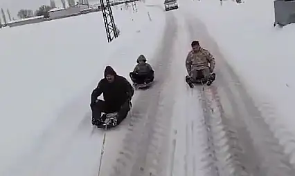 Develi'de kar üzerinde renkli görüntüler