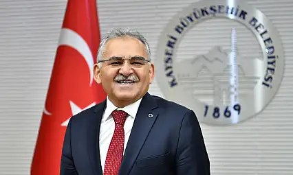 'Ülkemizin, şehrimizin esenliği ve iyiliği için ellerimizi yüce Mevla'ya açalım'
