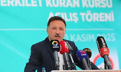 Vali Çiçek: Eşit ve onurlu yaşam için hepimize sorumluluk düşüyor