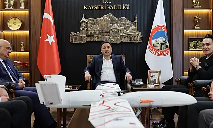 Vali Çiçek, makamında GÖKTİM KartalAir Takımını kabul etti