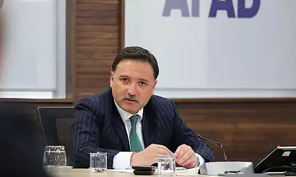 Vali Çiçek'ten Babalar Günü mesajı
