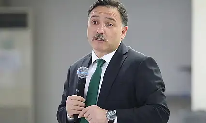 Vali Çiçek'ten gazetecilere anlamlı mesaj