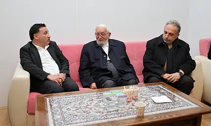 Vali Çiçek ve Başkan Yalçın, Nursaçan ailesinin acılarını paylaştı