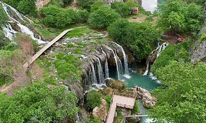 Yahyalı'da turizme yeni güç katacak proje: Şelaleye ulaşım kolaylaşacak!