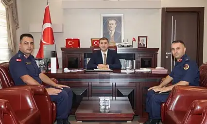 Yeni komutan göreve başladı, ilk ziyaret Kaymakam Karakaş'a oldu