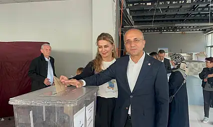 YENİ Parti'de sandık hareketliliği! Aşkın Genç'ten üyelere çağrı