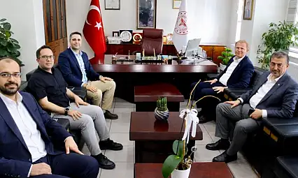 Yeşilhisar heyetinden Kayseri Devlet Hastanesi'ne dikkat çeken ziyaret