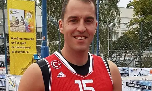 48 yaşında basketbol aşkı bitmedi! Hasan Aksoyak 40. sezonuna çıktı
