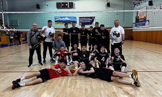 Kayseri şampiyonu Elit Voleybol gözünü finallere dikti