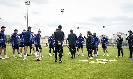 Kayserispor'da milyonluk hamle! 9 futbolcuyla ilgili yeni gelişme