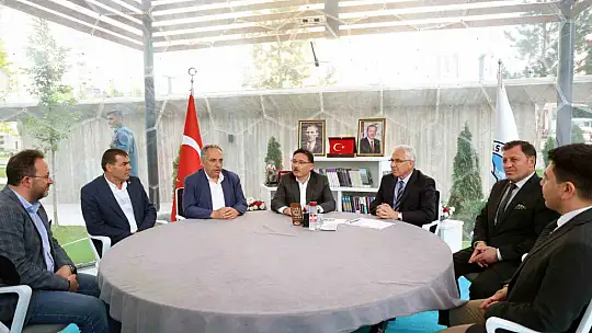 Vali Çiçek'ten tam not