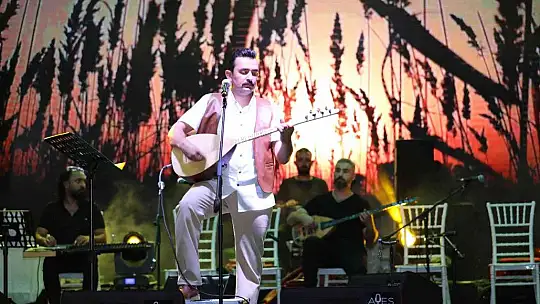 Festival coşkuyla devam ediyor