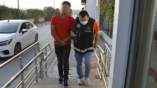 Adana'da dolandırıcılık ve uyuşturucu ticareti yapan şebekeye operasyon: 12 gözaltı kararı