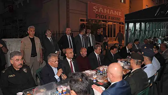 Akar ve Büyükkılıç tanışma toplantısına katıldı!