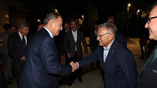 Kongre öncesi buluştular