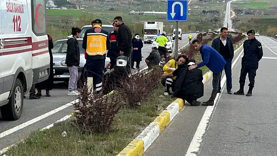 Arazi aracı otomobile çarptı, 8 kişi yaralandı