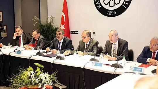 Bakanlar iş insanları ile buluştu