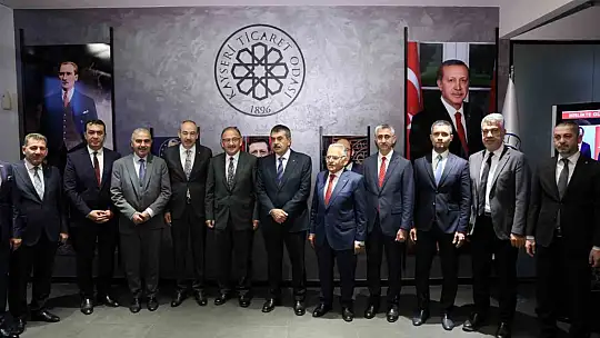 Bakanlar iş insanları ile buluştu