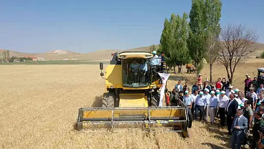 Kayseri'ye 2 milyar TL'lik hizmet