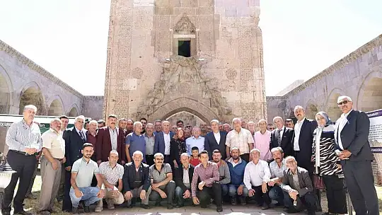 Büyükkılıç: Biz muhtarlarımızı uç beyi olarak görüyoruz