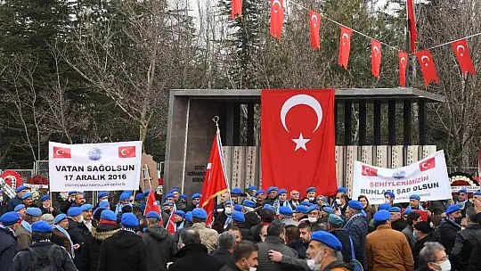 Büyükkılıç: O kara günü unutmadık, unutmayacağız