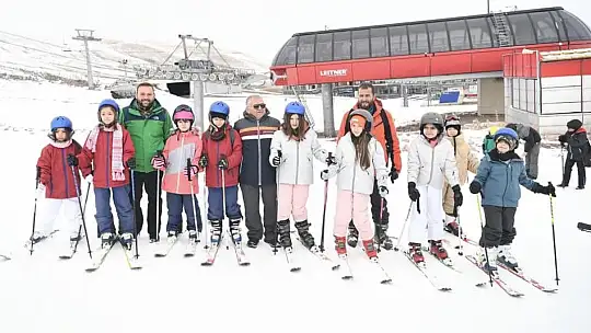 Büyükkılıç'tan, Erciyes'te Kayak Okuluna ziyaret!
