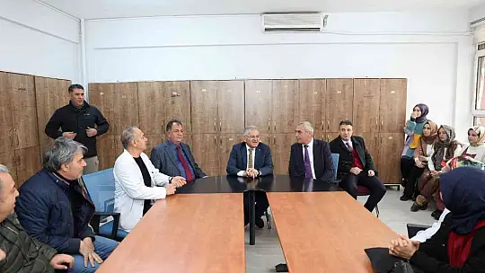 Büyükkılıç: Hiçbir zaman siyasi davranmayız